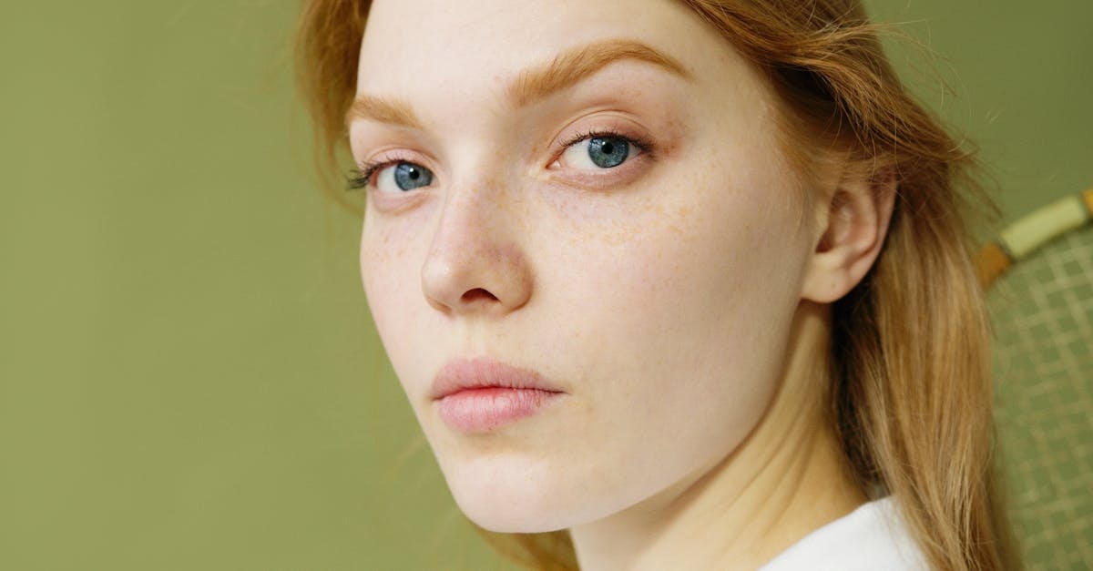 Cera jak poduszka: 7 naturalnych trików na modny, świetlisty efekt cushion skin